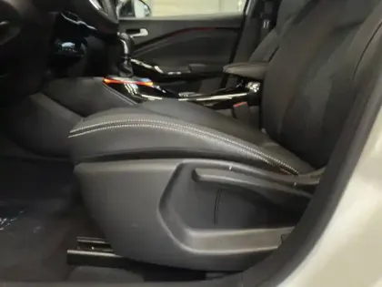 Photo 57 Nissan Juke  DIG-T 114