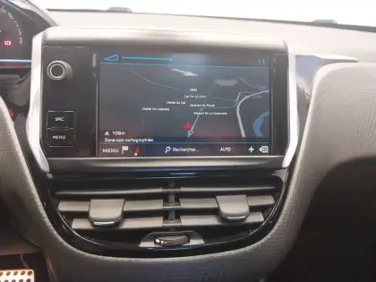 Photo 7 Peugeot 2008  1.2 PureTech 110ch S&S EAT6