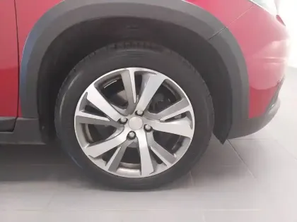 Photo 11 Peugeot 2008  1.2 PureTech 110ch S&S EAT6