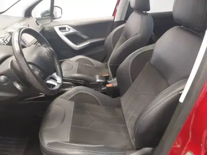 Photo 19 Peugeot 2008  1.2 PureTech 110ch S&S EAT6