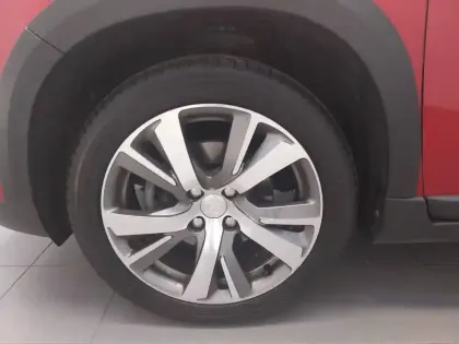 Photo 12 Peugeot 2008  1.2 PureTech 110ch S&S EAT6