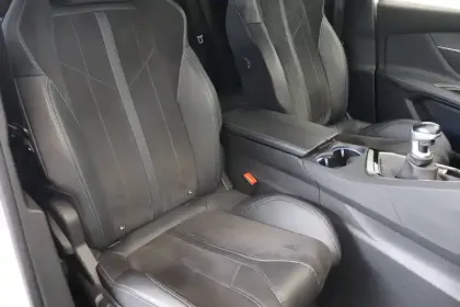 Photo 17 Peugeot 3008  1.2 Puretech 130ch S&S BVM6