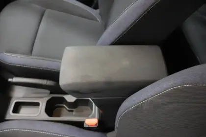 Photo 63 Dacia Duster  Hybrid 140