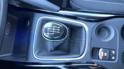 Photo 16 Renault Kadjar  Blue dCi 115