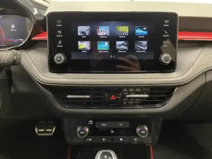 Photo 12 Skoda Fabia  1.5 TSI 150 ch EVO 2 DSG7