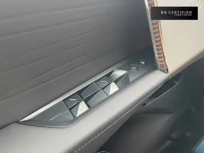 Photo 27 DS DS 8 N°8 245 ch FWD Long Range