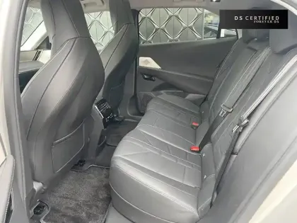 Photo 9 DS DS 8 N°8 245 ch FWD Long Range