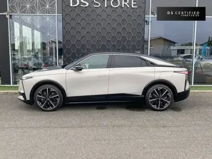 Photo 21 DS DS 8 N°8 245 ch FWD Long Range