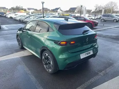 Photo 11 Renault Clio  E-Tech full hybrid 160 ch