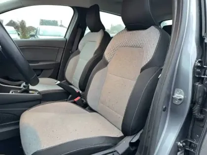 Photo 8 Renault Clio  Blue dCi 100