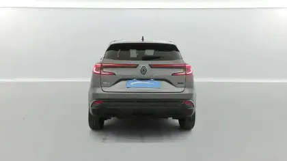 Photo 12 Renault Austral  E-Tech full hybrid 200 GSR2