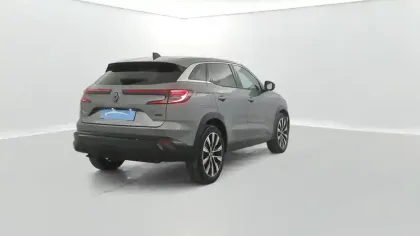 Photo 13 Renault Austral  E-Tech full hybrid 200 GSR2