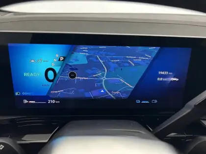 Photo 25 Renault Austral  E-Tech full hybrid 200 GSR2