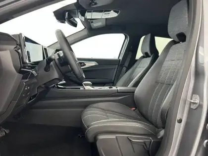 Photo 17 Renault Austral  E-Tech full hybrid 200 GSR2