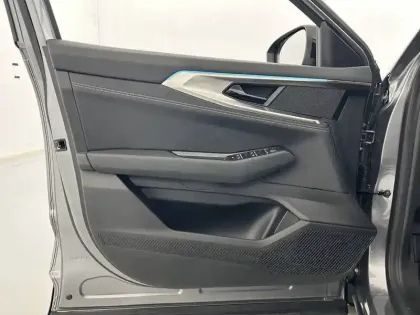 Photo 19 Renault Austral  E-Tech full hybrid 200 GSR2