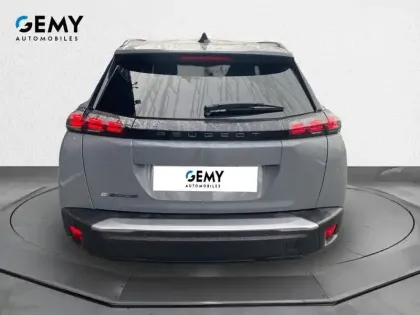 Photo 66 Peugeot 2008  Electrique 54 kWh 156 ch
