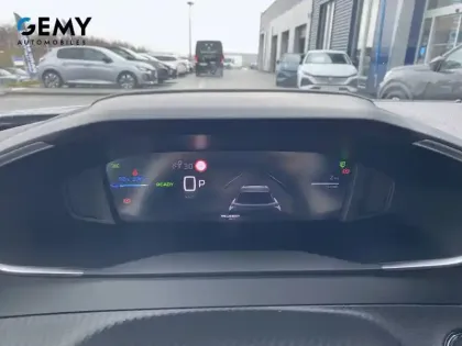 Photo 16 Peugeot 2008  Electrique 54 kWh 156 ch