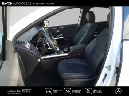 Photo 15 Mercedes GLA  250 e 8G-DCT