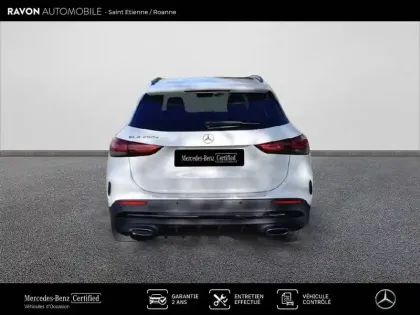 Photo 11 Mercedes GLA  250 e 8G-DCT