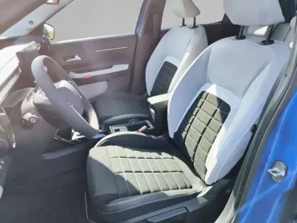 Photo 10 Citroën C3  Hybride 110 ch e-DCS6