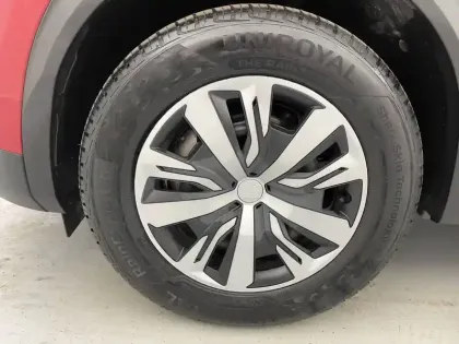 Photo 16 Peugeot 2008  Moteur électrique 136 ch