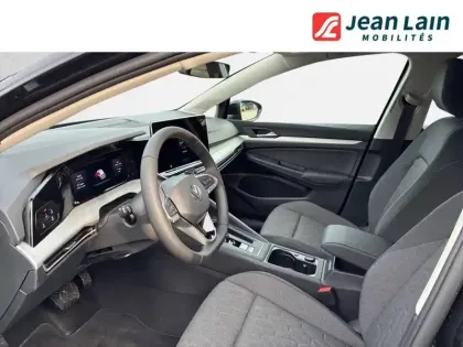 Photo 10 Volkswagen Golf  1.5 eHybrid 204 DSG6