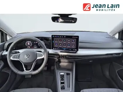 Photo 17 Volkswagen Golf  1.5 eHybrid 204 DSG6