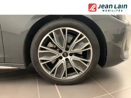 Photo 16 Audi A5  Avant e-hybrid 299 ch S tronic 7 Quattro