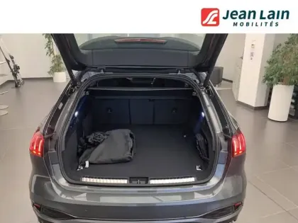 Photo 17 Audi A5  Avant e-hybrid 299 ch S tronic 7 Quattro