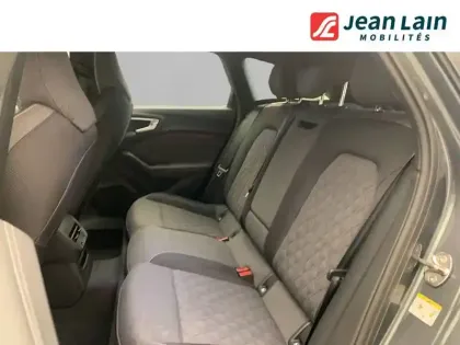 Photo 24 Audi A5  Avant e-hybrid 299 ch S tronic 7 Quattro