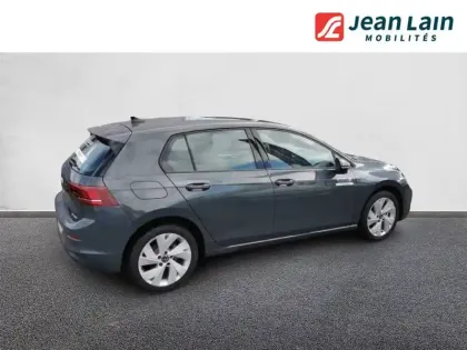 Photo 39 Volkswagen Golf  1.5 eHybrid 204 DSG6