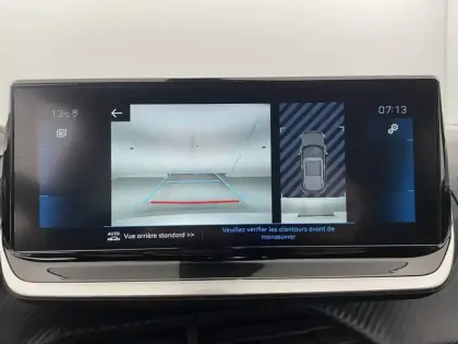 Photo 25 Peugeot 2008  PureTech 130 S&S EAT8