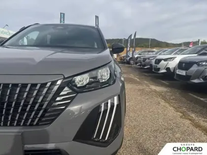 Photo 17 Peugeot 2008  Hybrid 145 e-DCS6