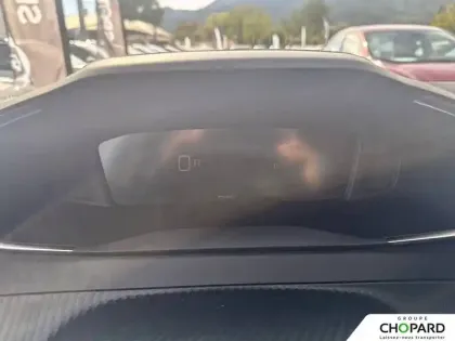 Photo 16 Peugeot 2008  Hybrid 145 e-DCS6