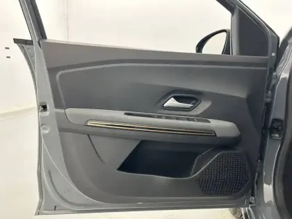 Photo 71 Dacia Jogger  ECO-G 100 7 places GSR2