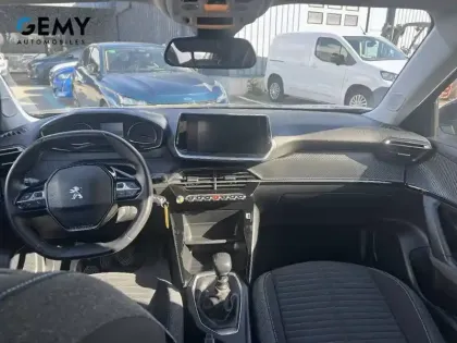 Photo 7 Peugeot 2008  PureTech 100 S&S BVM6