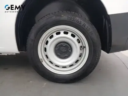 Photo 10 Peugeot Partner  FOURGON STANDARD 650 KG BLUEHDI 100 S&S BVM6