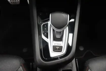 Photo 43 Renault Arkana  E-Tech 145 - 21B