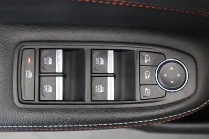 Photo 73 Renault Arkana  E-Tech 145 - 21B