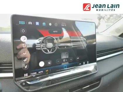 Photo 13 Volkswagen T-roc  1.5 eTSI EVO2 Hybrid 116 ch DSG7