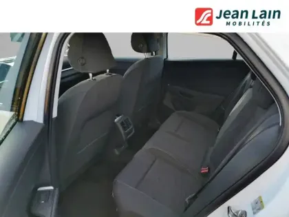 Photo 16 Volkswagen T-roc  1.5 eTSI EVO2 Hybrid 116 ch DSG7