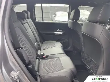 Photo 19 Mercedes GLB  200 d 8G-DCT