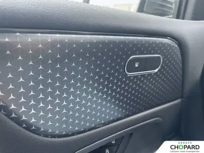 Photo 20 Mercedes GLB  200 d 8G-DCT