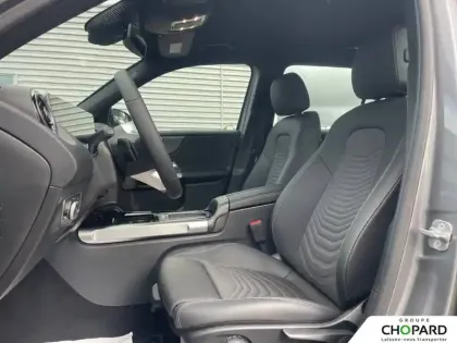 Photo 10 Mercedes GLB  200 d 8G-DCT