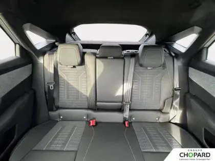 Photo 18 Peugeot 3008  Electrique 210 ch 73 kWh