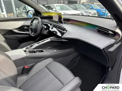 Photo 36 Peugeot 3008  Electrique 210 ch 73 kWh