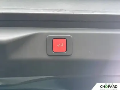 Photo 21 Peugeot 3008  Electrique 210 ch 73 kWh