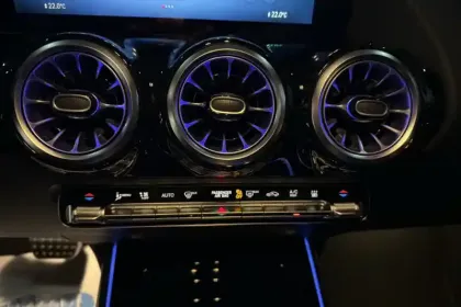 Photo 21 Mercedes GLA  250 e Hybrid EQ 8G-DCT