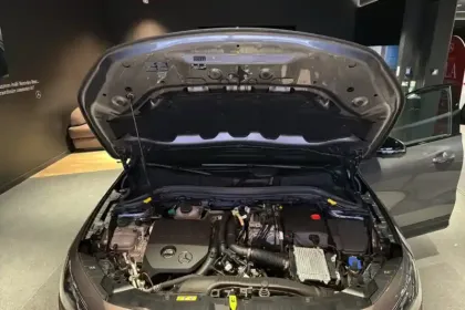 Photo 67 Mercedes GLA  250 e Hybrid EQ 8G-DCT