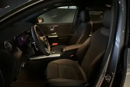 Photo 9 Mercedes GLA  250 e Hybrid EQ 8G-DCT